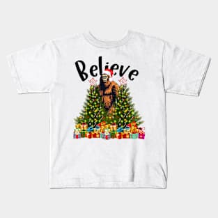 Believe in Big foot Christmas Funny Weird Kids T-Shirt